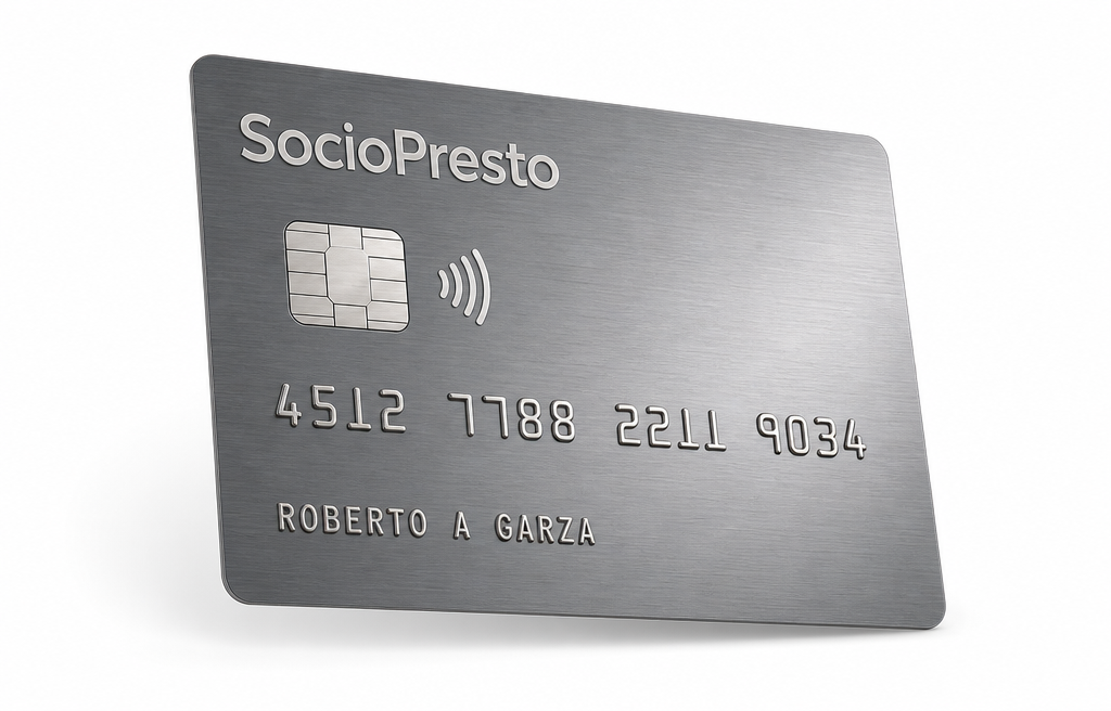 Tarjeta de crédito SocioPresto en color gris plata